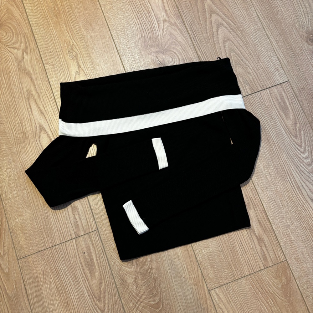 BNWOT H&M Rib Knit Off-shoulder Top